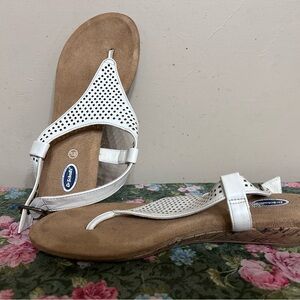 Dr. Scholl's White and Tan Women's Sandals